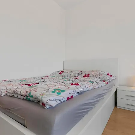 Apartmán 20 Minutes From Center W Netflix, Coffee Or Tea & Parking