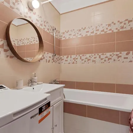 20 Minutes From Center W Netflix, Coffee Or Tea & Parking Apartman Pozsony